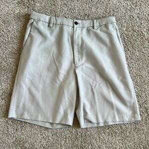 Men’s Chaps Khaki Shorts